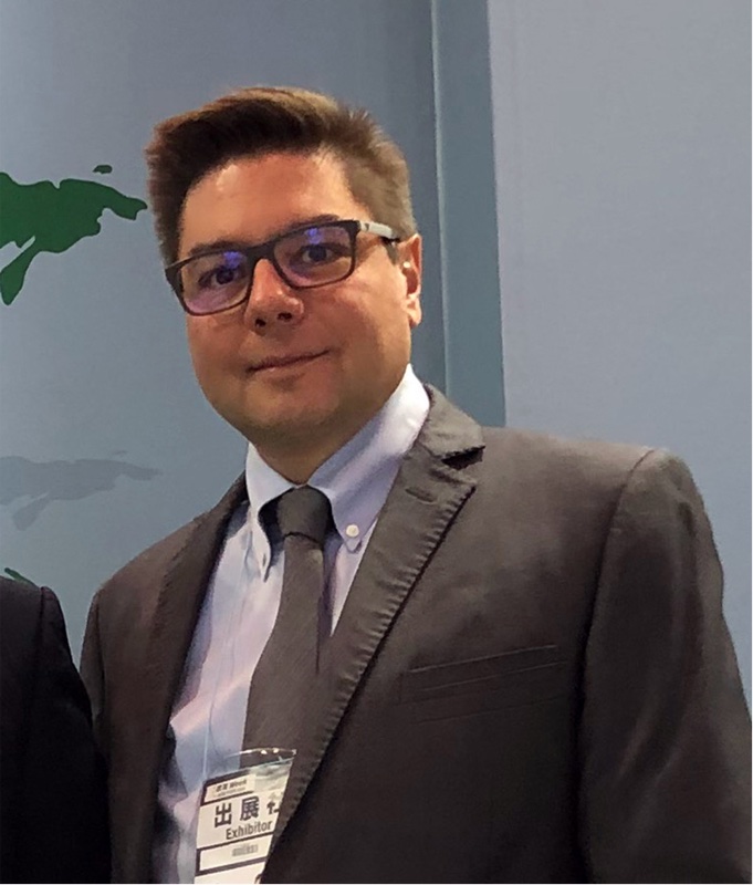Dr. Richard Paratte